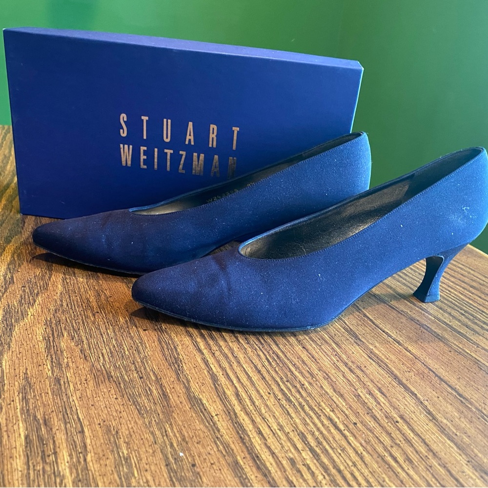 Stuart Weitzman size 9 1/2 AA